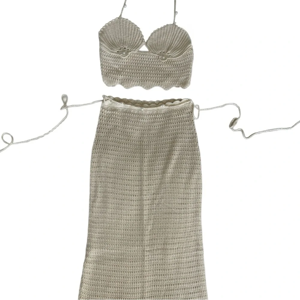 Meshki Cream Crochet 2-Piece Co-Ord Set – Kira Shell Knit Top & Maxi Skirt (S) - Picture 9 of 16